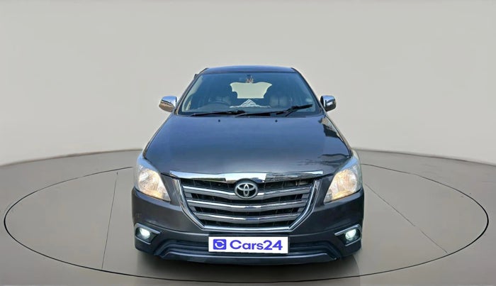 2012 Toyota Innova 2.5 G 7 STR, Diesel, Manual, 3,20,433 km, exterior