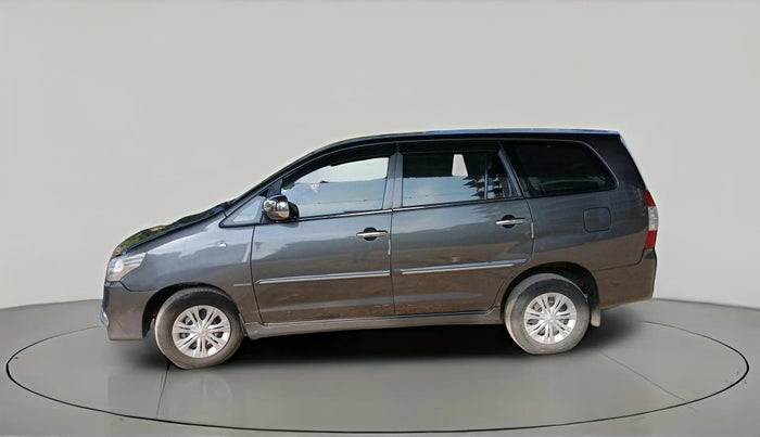 2012 Toyota Innova 2.5 G 7 STR, Diesel, Manual, 3,20,433 km, exterior