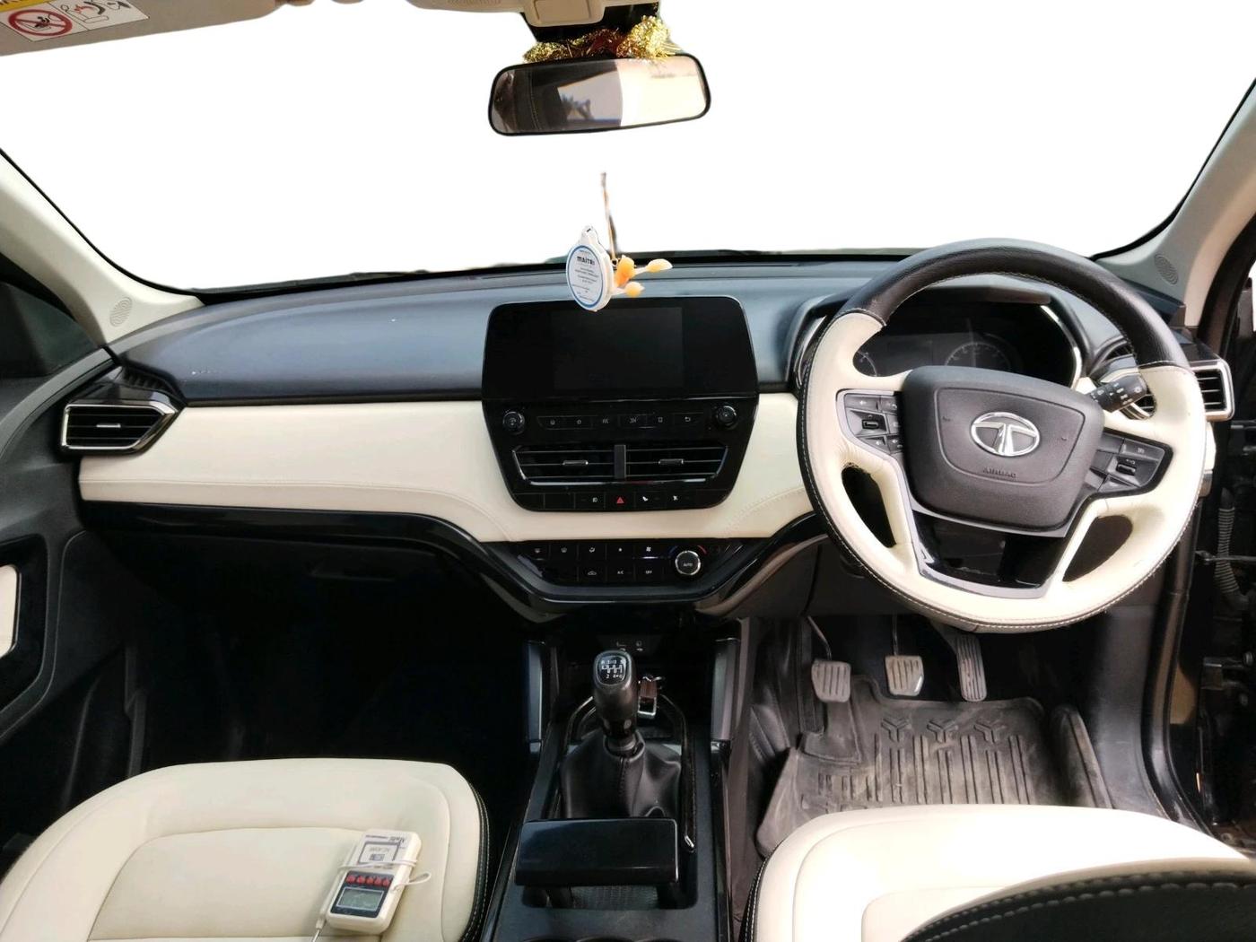 2022 Tata Harrier XT PLUS 2.0L KRYOTEC, Diesel, Manual, 67,200 km, interior