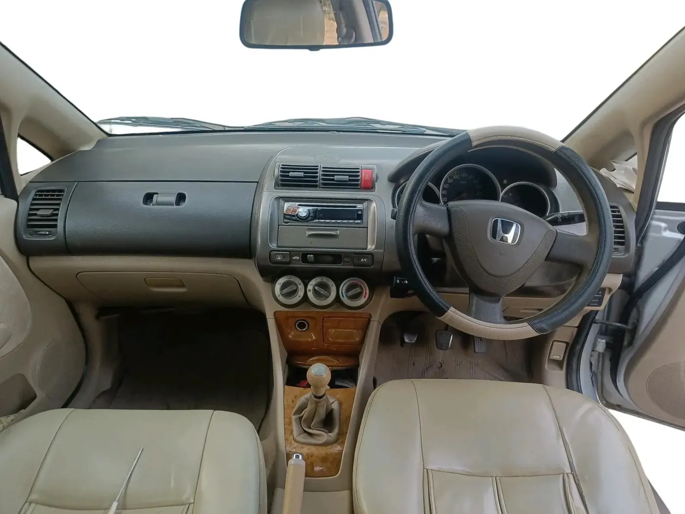 2006 Honda City 1.5L GXI, CNG, Manual, 1,60,266 km, interior