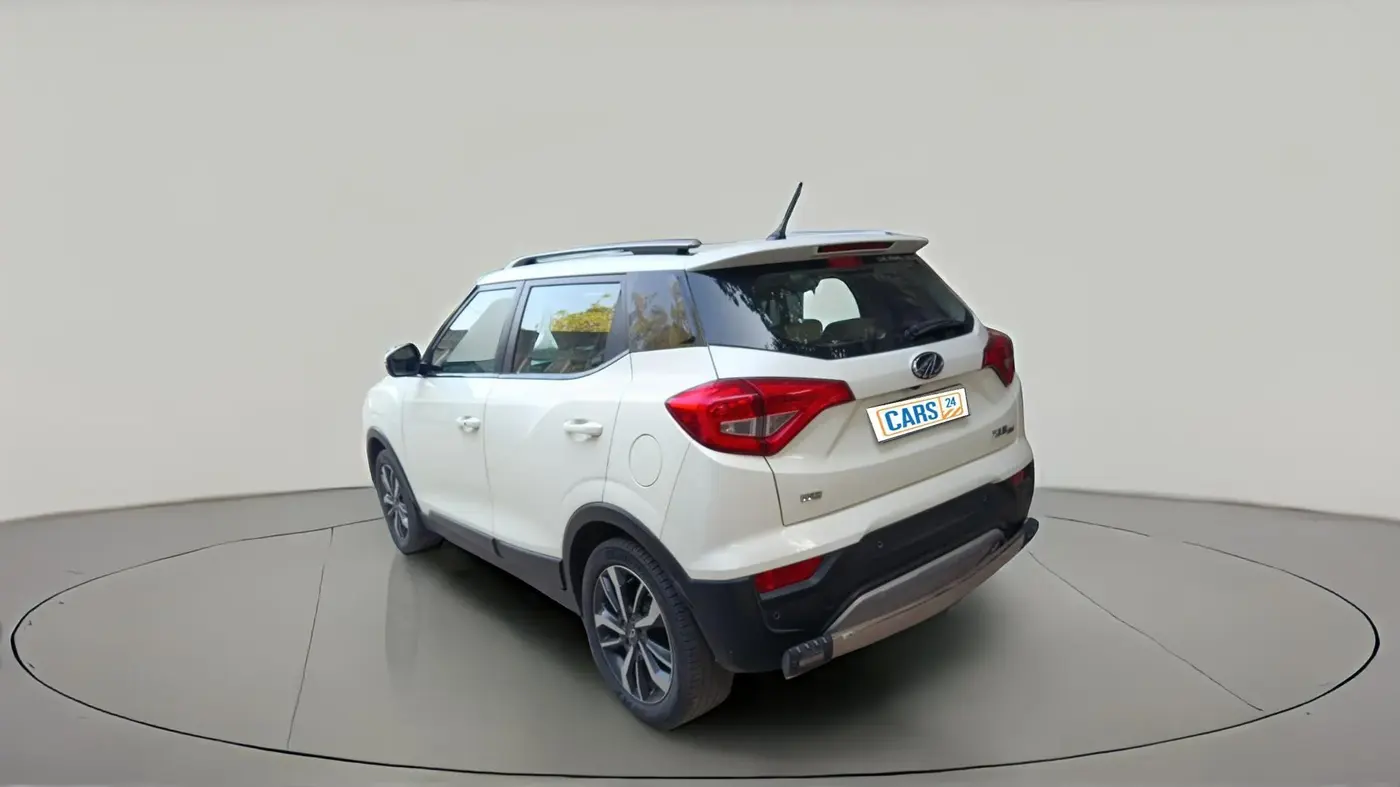 2019 Mahindra XUV300 W8 (O) 1.5 DIESEL, Diesel, Manual, 2,18,500 km, exterior