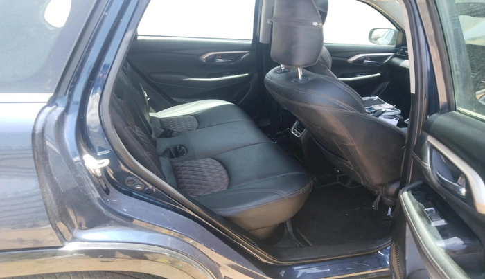 2022 Maruti Grand Vitara ZETA PLUS  HYBRID ECVT, Hybrid, Automatic, 1,84,373 km, interior