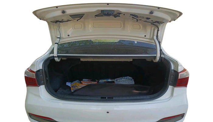 2017 Hyundai Xcent E+ 1.2 CRDI, Diesel, Manual, 1,35,659 km, exterior