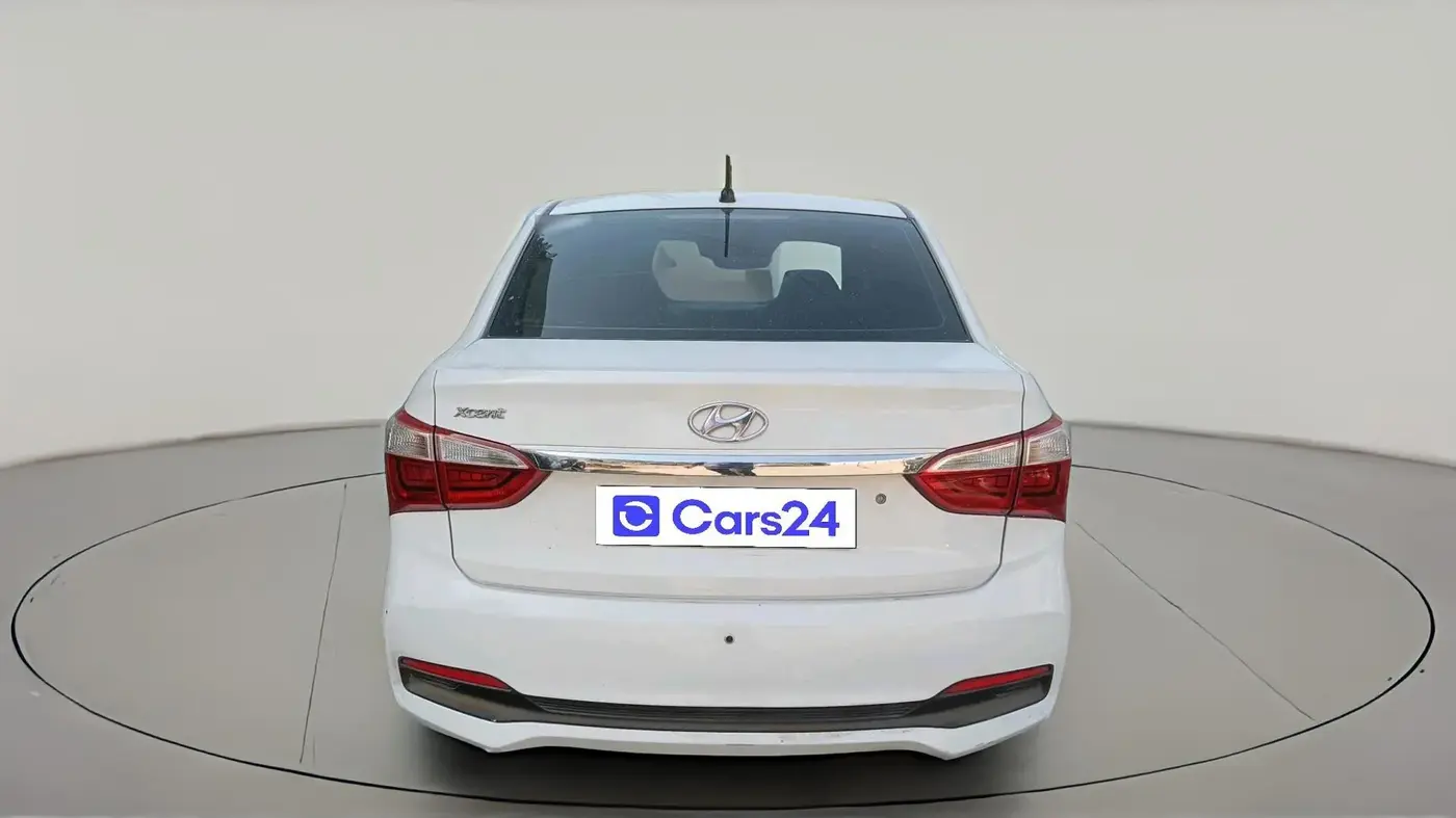 2017 Hyundai Xcent E+ 1.2 CRDI, Diesel, Manual, 1,35,659 km, exterior