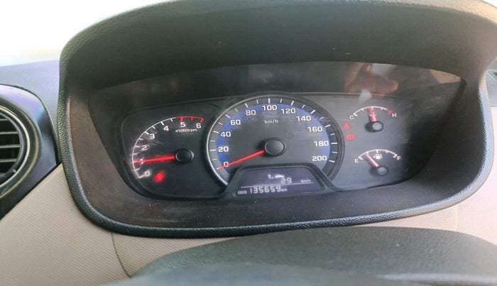 2017 Hyundai Xcent E+ 1.2 CRDI, Diesel, Manual, 1,35,659 km, interior