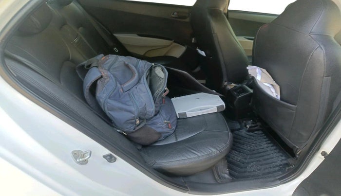 2017 Hyundai Xcent E+ 1.2 CRDI, Diesel, Manual, 1,35,659 km, interior