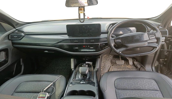 2024 Tata Harrier ADVENTURE PLUS DARK EDITION AT, Diesel, Automatic, 40,988 km, interior