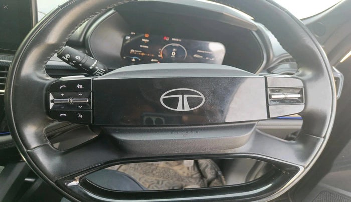 2024 Tata Harrier ADVENTURE PLUS DARK EDITION AT, Diesel, Automatic, 40,988 km, interior