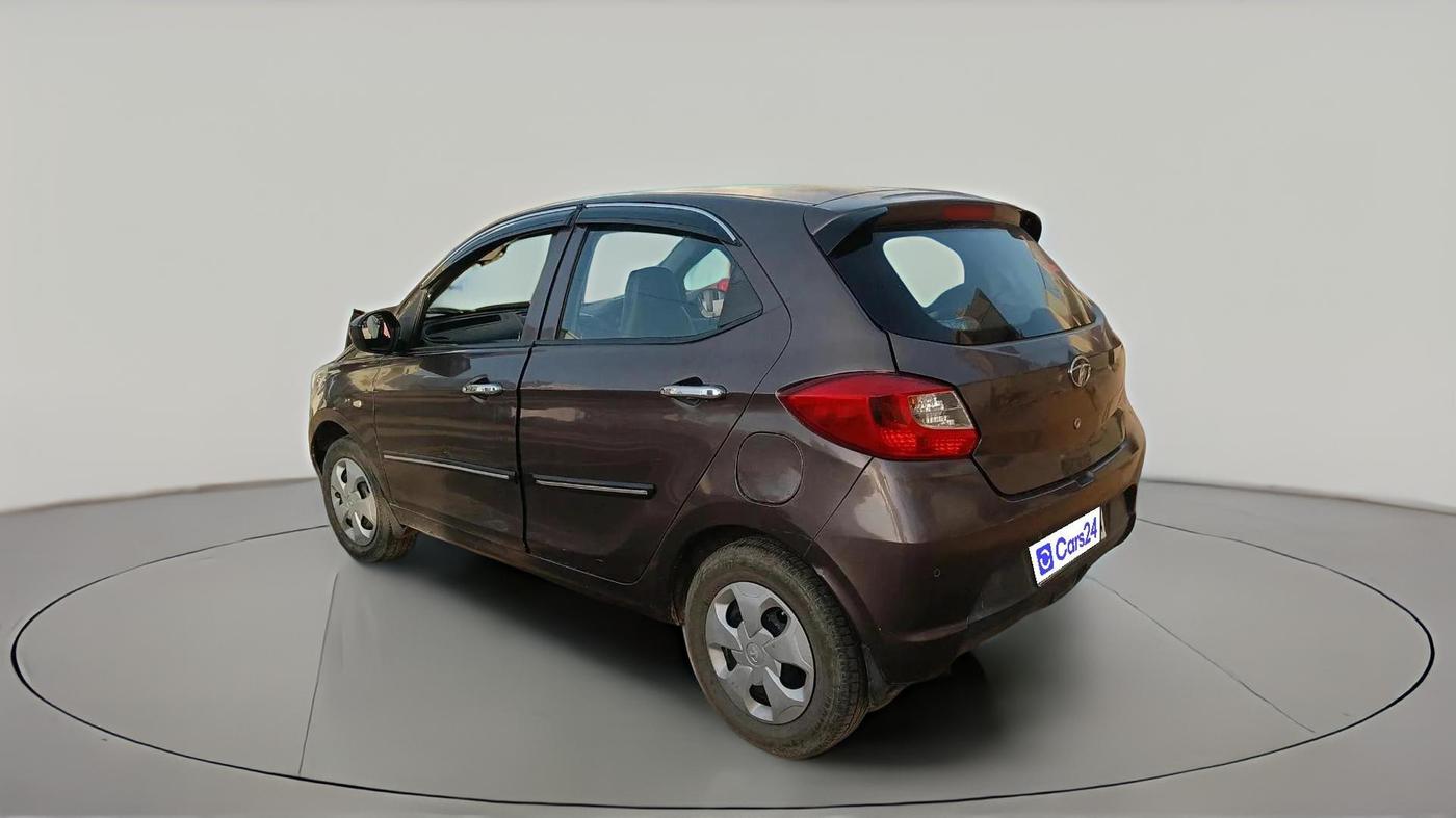 2018 Tata Tiago XTA PETROL, Petrol, Automatic, 67,996 km, exterior