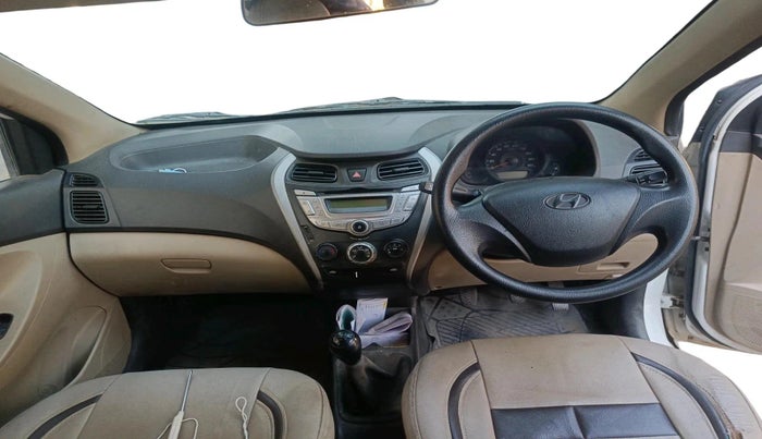 2015 Hyundai Eon ERA +, CNG, Manual, 1,97,920 km, interior