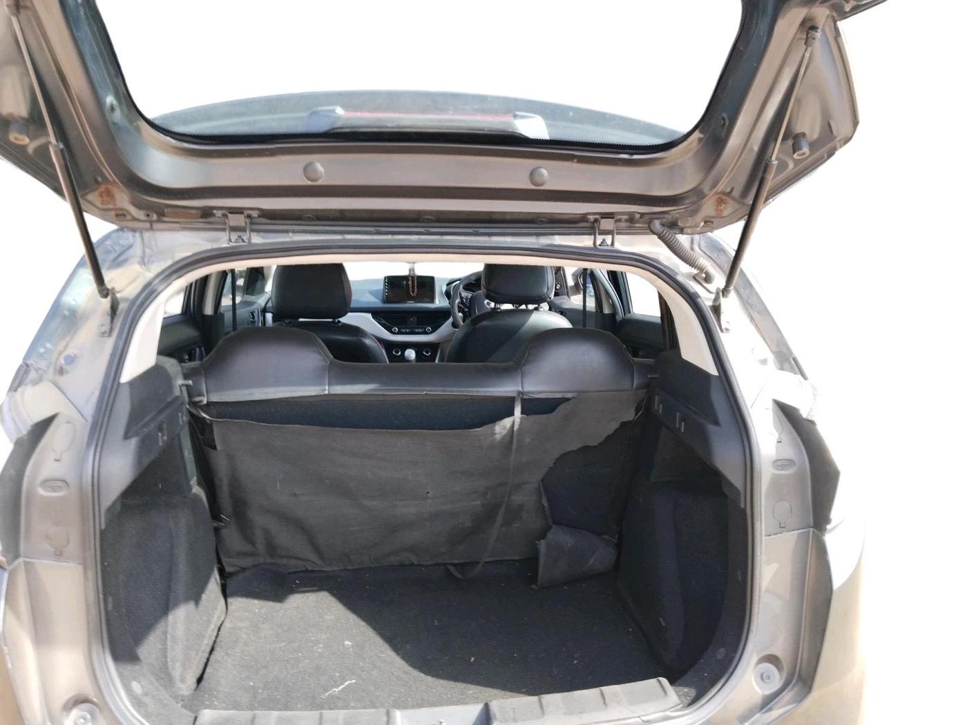 2018 Tata NEXON XM DIESEL, Diesel, Manual, 84,152 km, exterior
