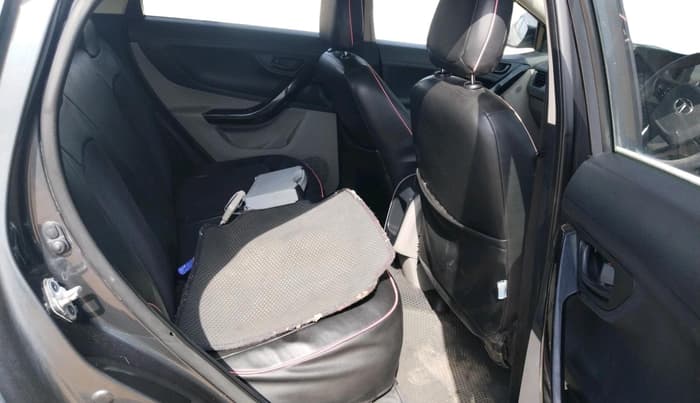 2018 Tata NEXON XM DIESEL, Diesel, Manual, 84,152 km, interior