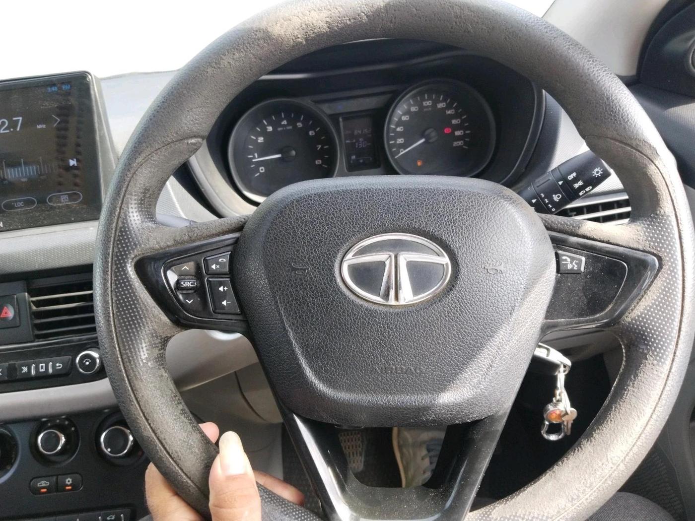 2018 Tata NEXON XM DIESEL, Diesel, Manual, 84,152 km, interior