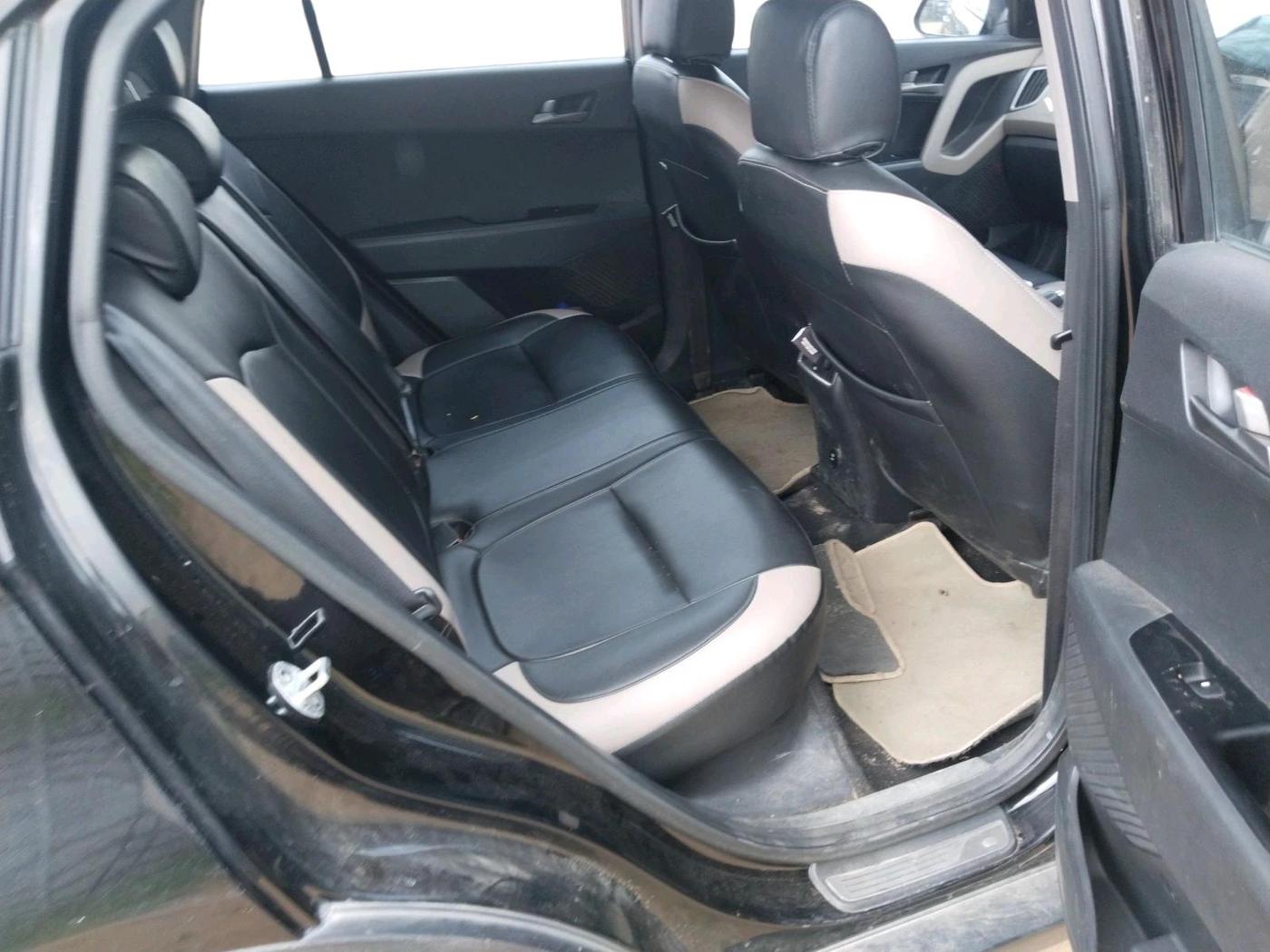 2016 Hyundai Creta SX PLUS AT 1.6 DIESEL, Diesel, Automatic, 1,80,903 km, interior