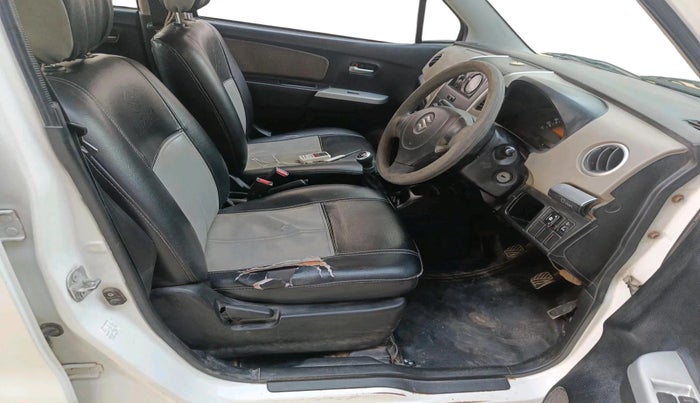 2013 Maruti Wagon R 1.0 LXI, CNG, Manual, 1,31,135 km, interior