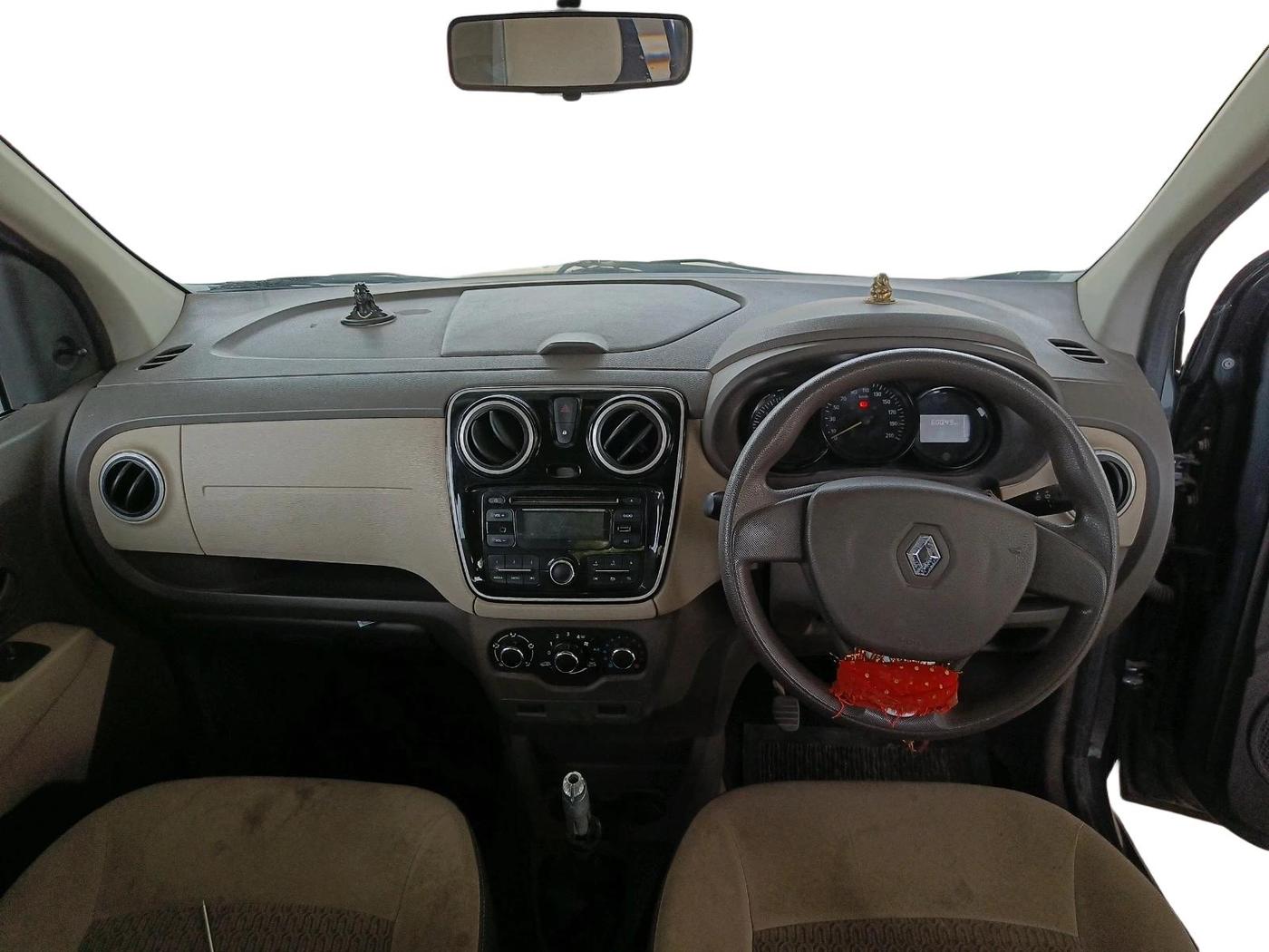 2015 Renault Lodgy 85 PS RXL, Diesel, Manual, 60,049 km, interior