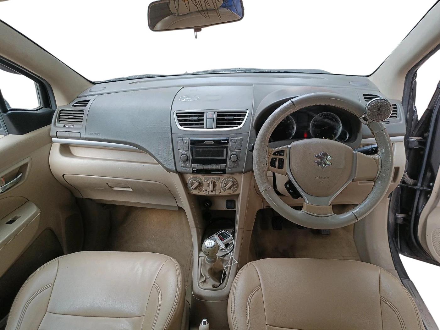 2018 Maruti Ertiga VXI, CNG, Manual, 95,223 km, interior
