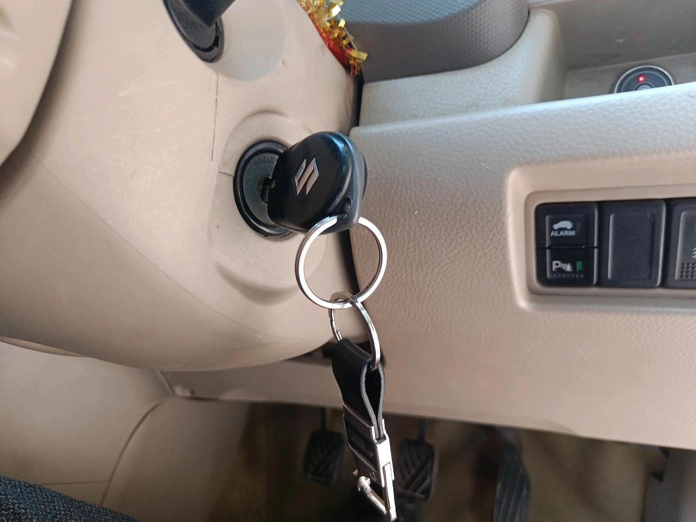 2018 Maruti Ertiga VXI, CNG, Manual, 95,223 km, interior