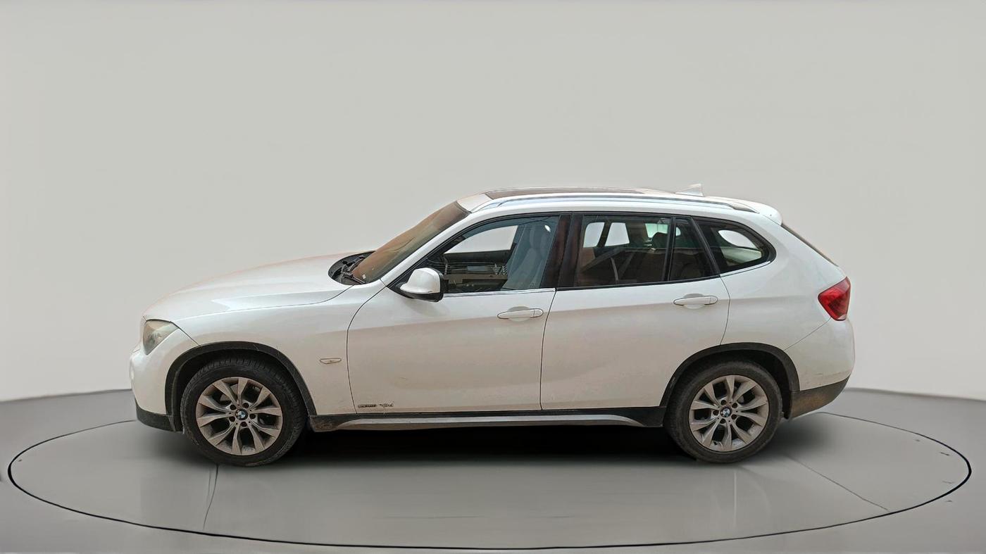 2012 BMW X1 sDrive20d, Diesel, Automatic, 90,067 km, exterior