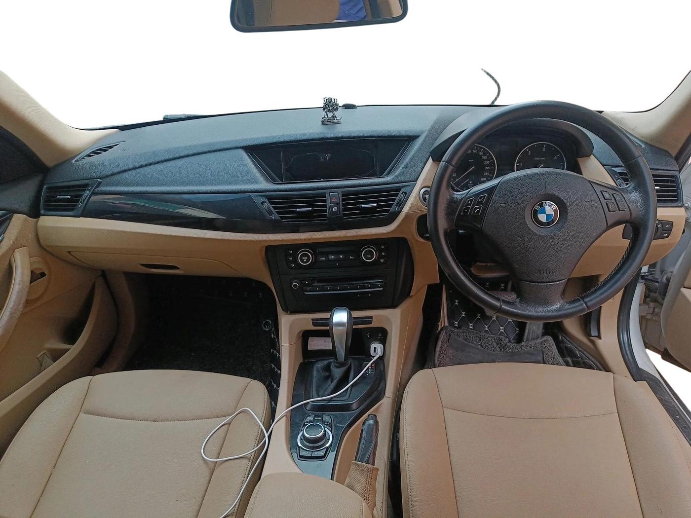 2012 BMW X1 sDrive20d, Diesel, Automatic, 90,067 km, interior