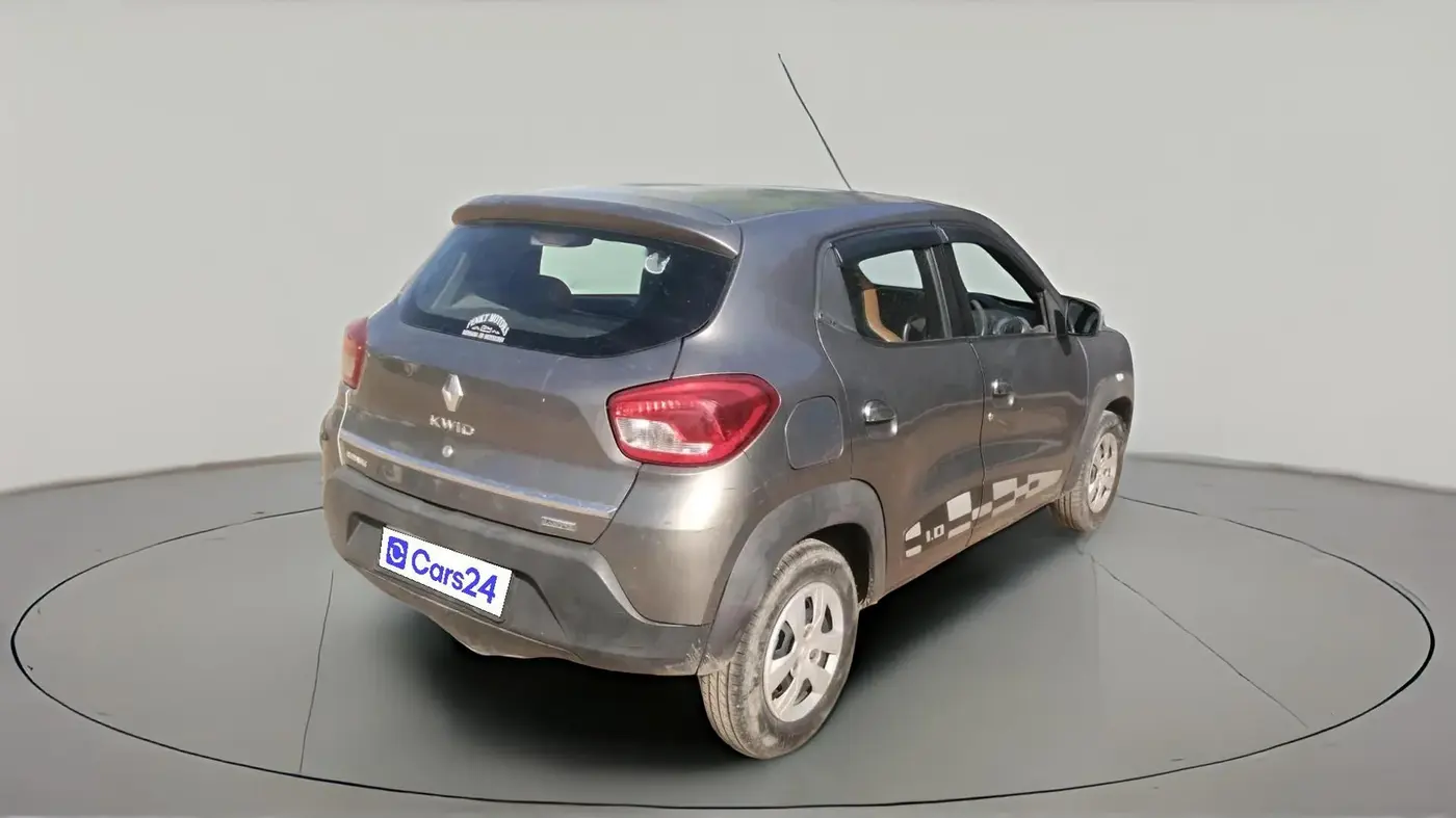 2016 Renault Kwid RXT 1.0, CNG, Manual, 1,75,225 km, exterior