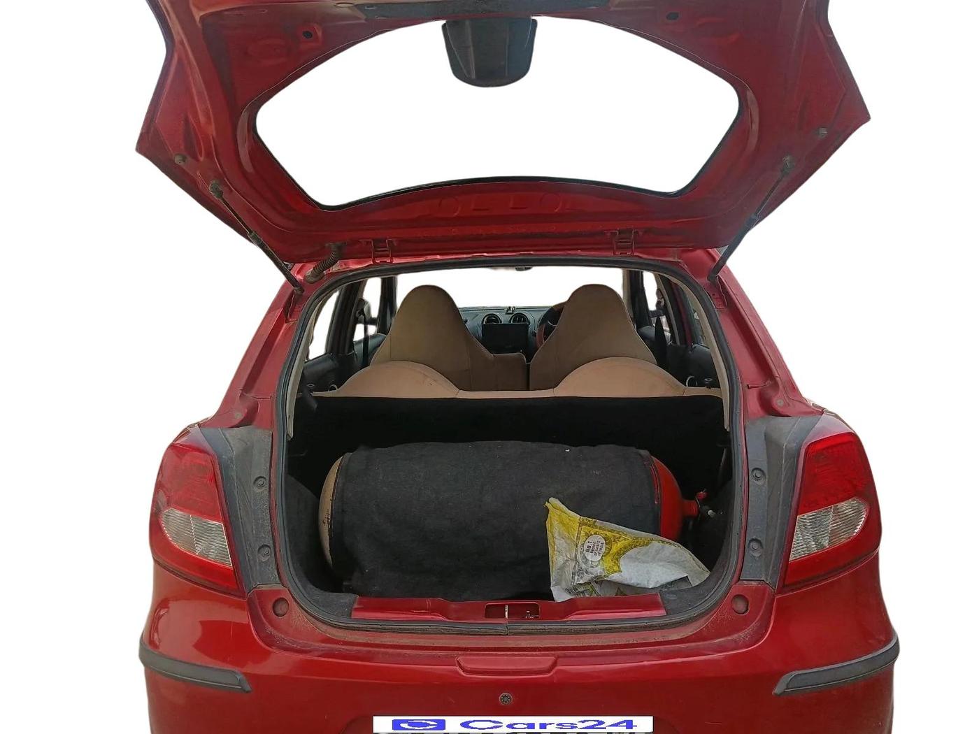 2018 Datsun Go T, CNG, Manual, 97,005 km, exterior