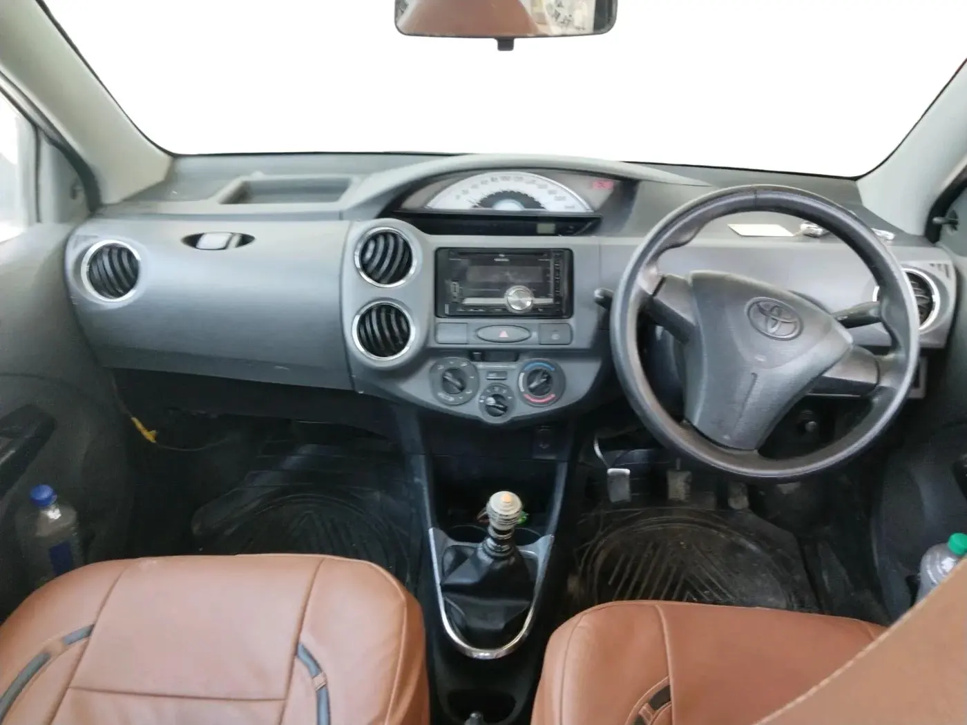 2012 Toyota Etios GD, Diesel, Manual, 1,97,695 km, interior