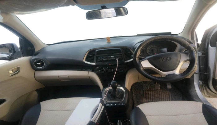 2019 Hyundai NEW SANTRO MAGNA, Petrol, Manual, 91,379 km, interior