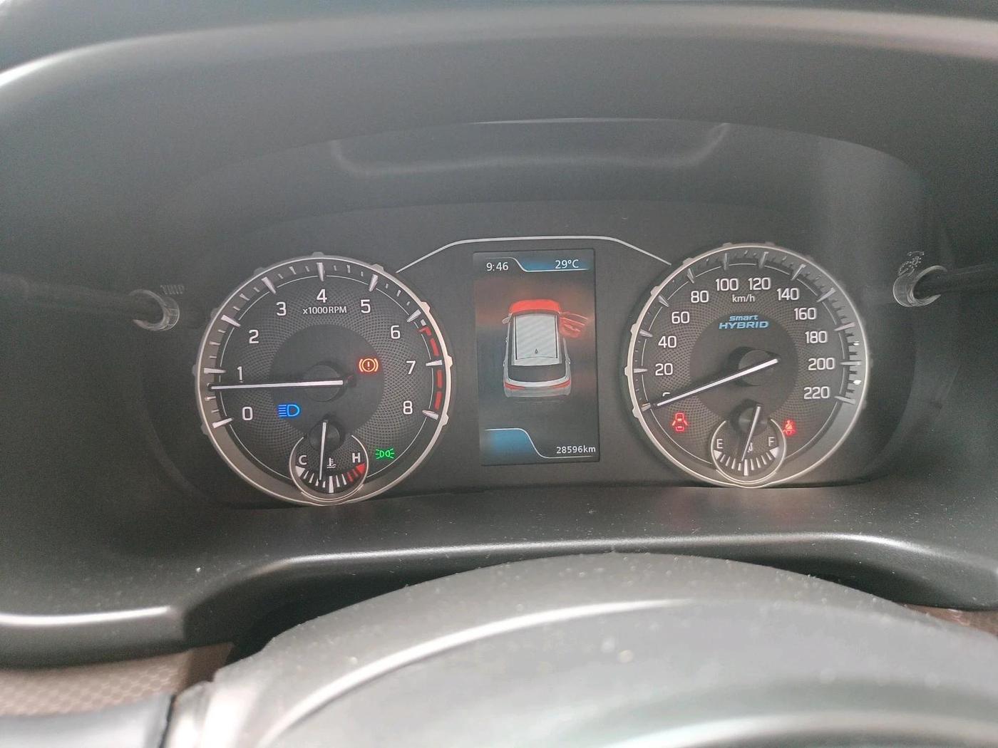 2022 Maruti BREZZA ZXI SMART HYBRID , Petrol, Manual, 28,596 km, interior