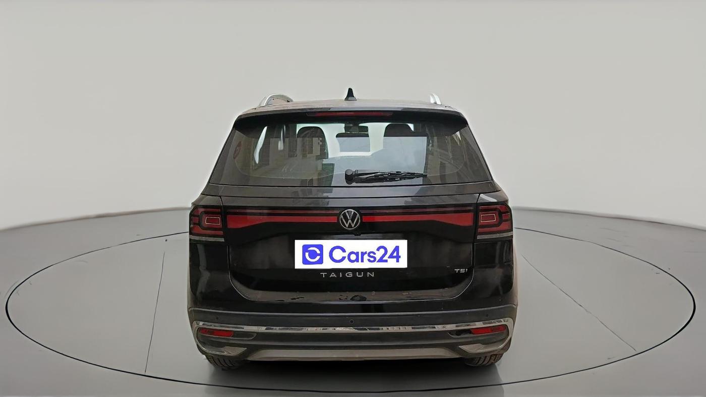 2024 Volkswagen TAIGUN TOPLINE 1.0 TSI AT, Petrol, Automatic, 23,894 km, exterior
