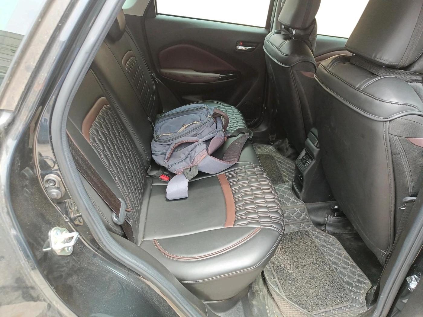 2025 Maruti FRONX ALPHA 1.0L TURBO 6 AT, Petrol, Automatic, 7,995 km, interior