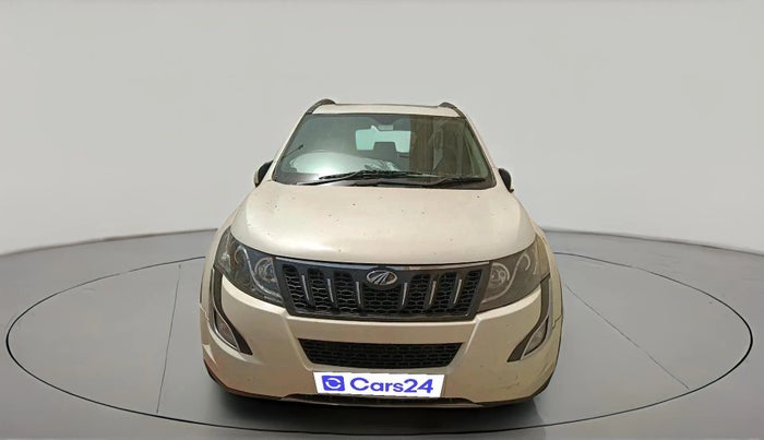 2015 Mahindra XUV500 W10, Diesel, Manual, 1,75,665 km, exterior