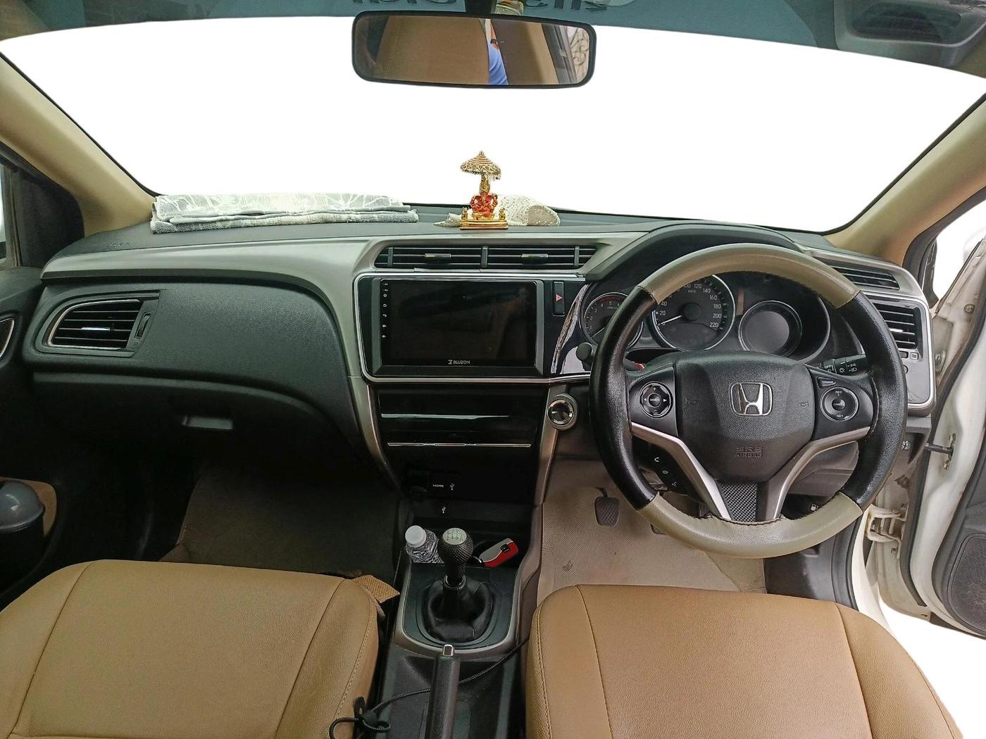 2018 Honda City 1.5L I-DTEC V, Diesel, Manual, 1,01,701 km, interior