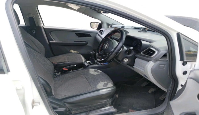 2021 Tata ALTROZ XE PETROL, CNG, Manual, 55,722 km, interior