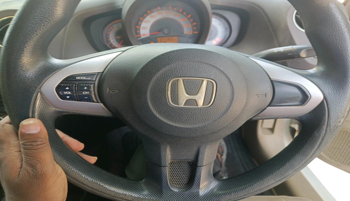 2012 Honda Brio S MT, Petrol, Manual, 1,21,160 km, interior
