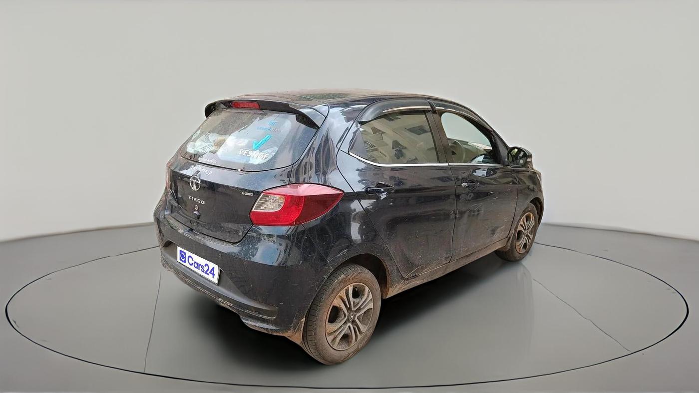 2022 Tata Tiago XT CNG, CNG, Manual, 1,27,854 km, exterior