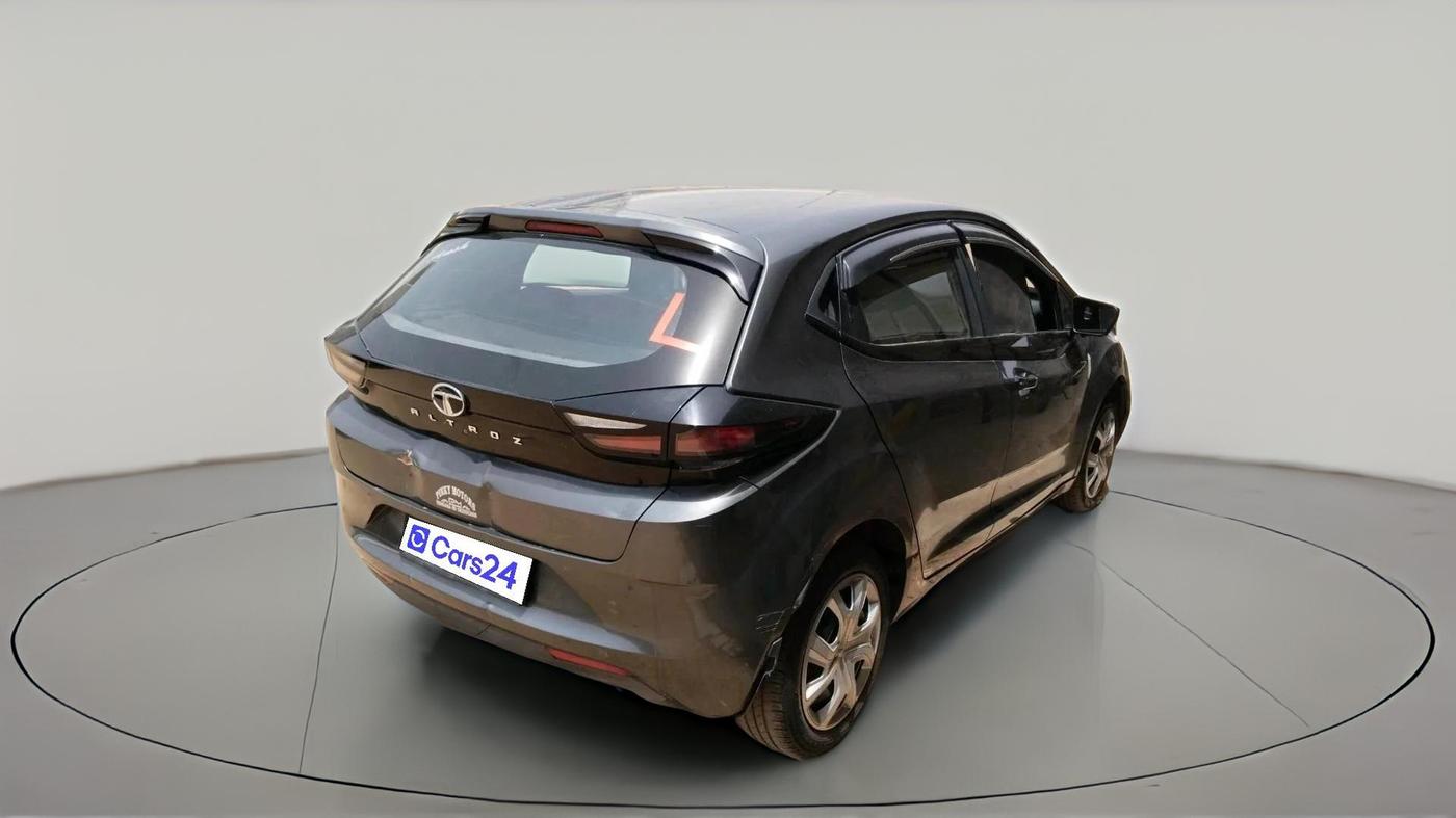 2022 Tata ALTROZ XT PETROL, CNG, Manual, 1,06,271 km, exterior