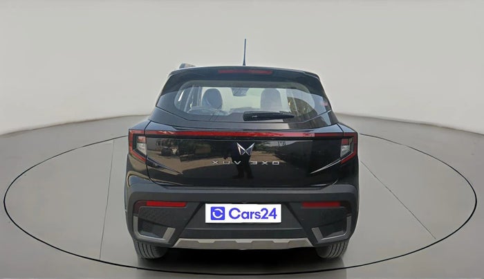 2025 Mahindra XUV 3XO AX5 1.2 L TCMPFi, Petrol, Manual, 8,407 km, exterior
