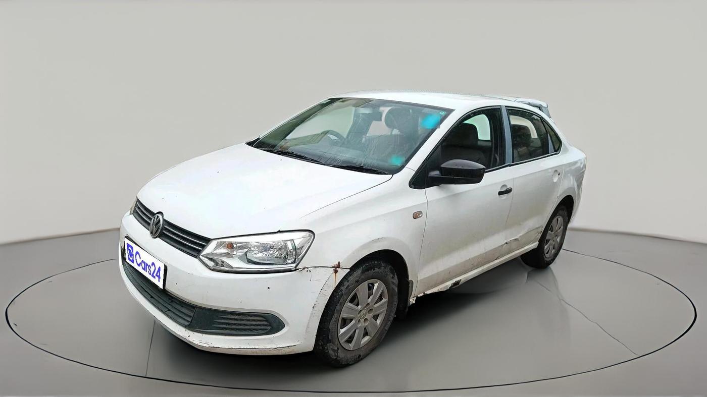 2011 Volkswagen Vento TRENDLINE DIESEL 1.6, Diesel, Manual, 1,41,950 km, exterior