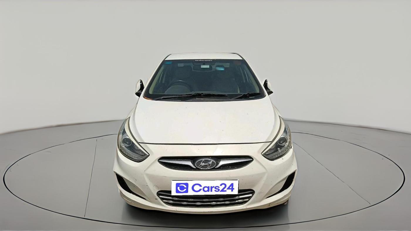 2014 Hyundai Verna FLUIDIC 1.6 CRDI SX OPT AT, Diesel, Automatic, 1,30,747 km, exterior
