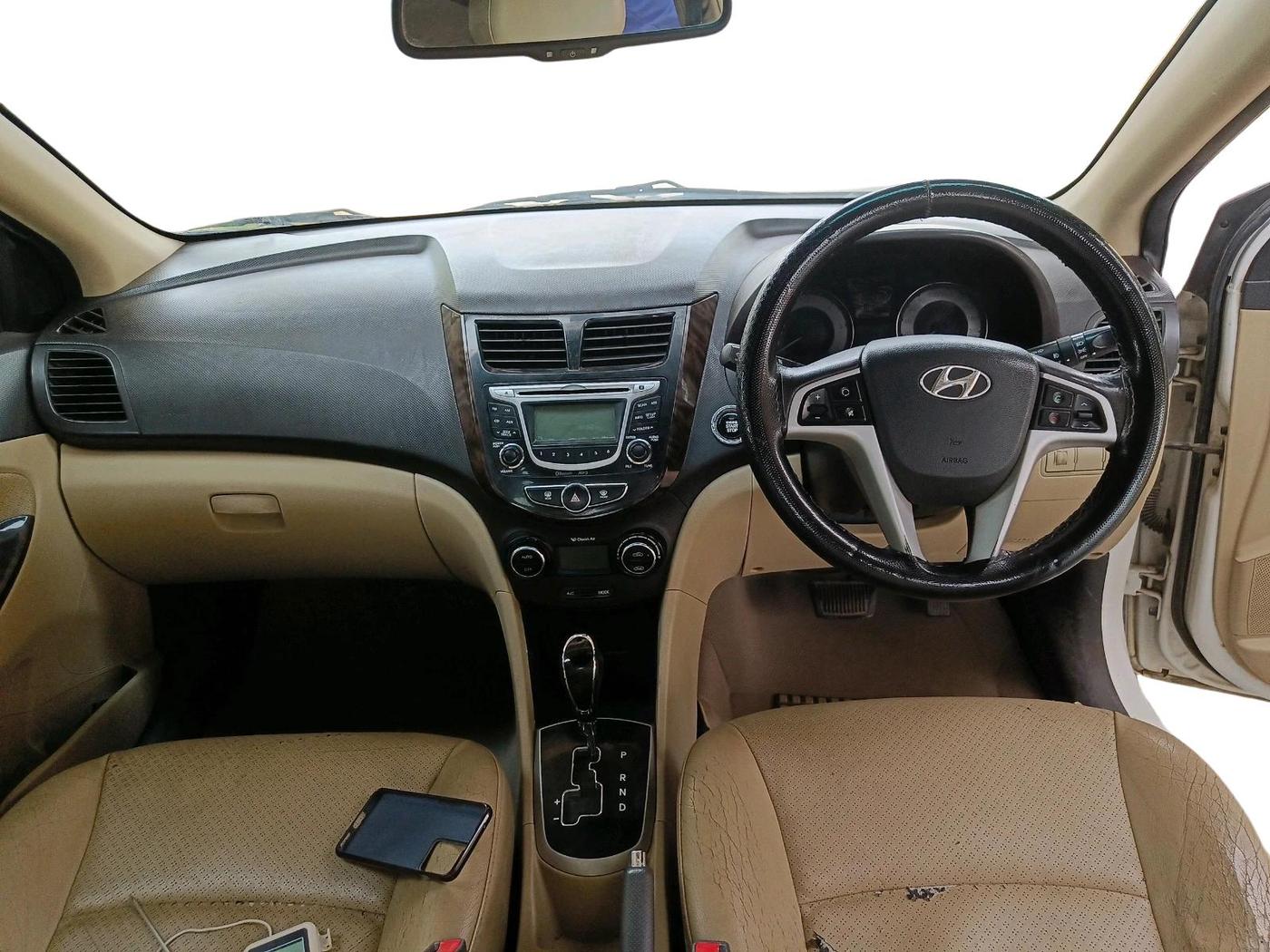 2014 Hyundai Verna FLUIDIC 1.6 CRDI SX OPT AT, Diesel, Automatic, 1,30,747 km, interior