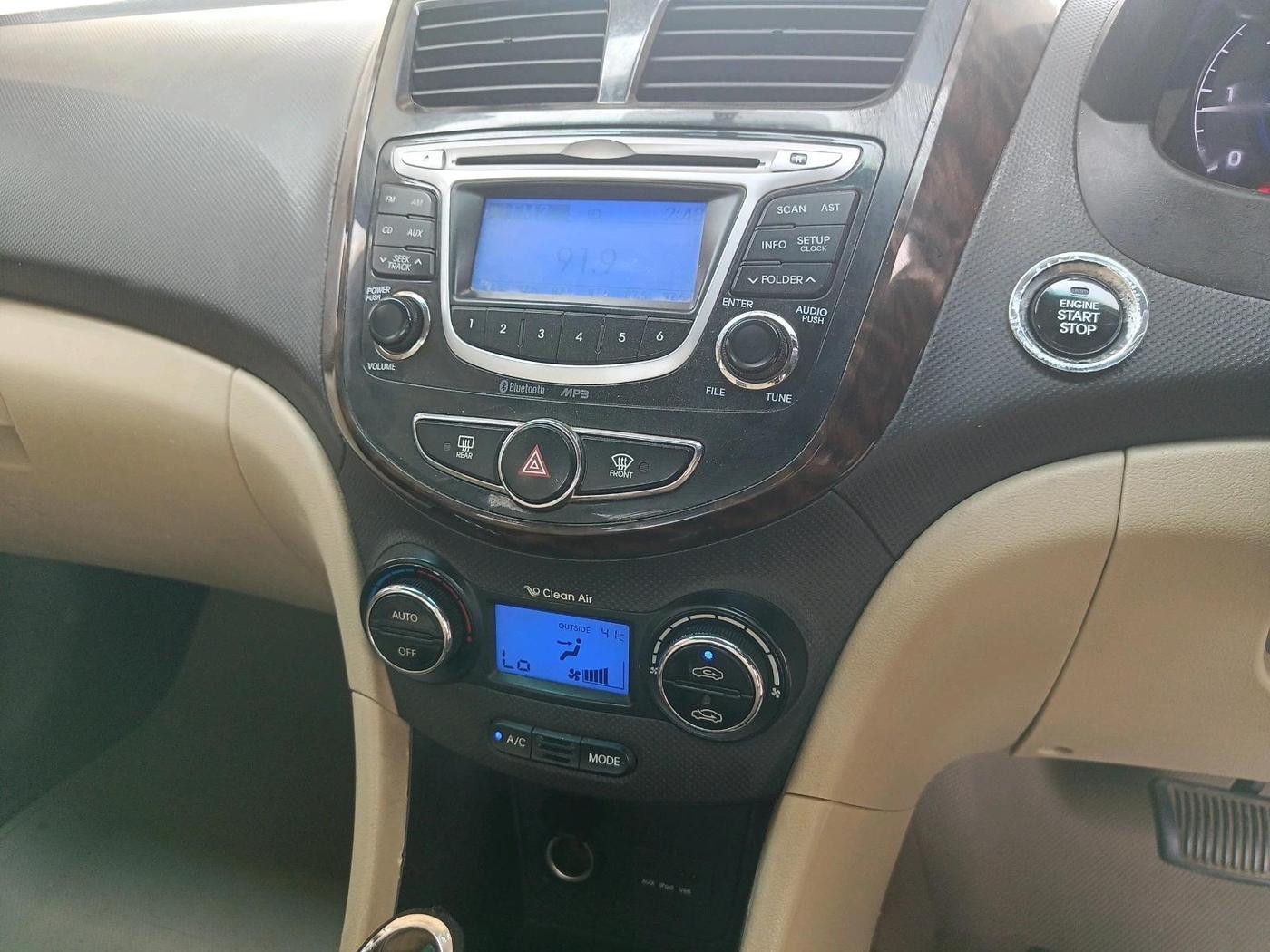 2014 Hyundai Verna FLUIDIC 1.6 CRDI SX OPT AT, Diesel, Automatic, 1,30,747 km, interior