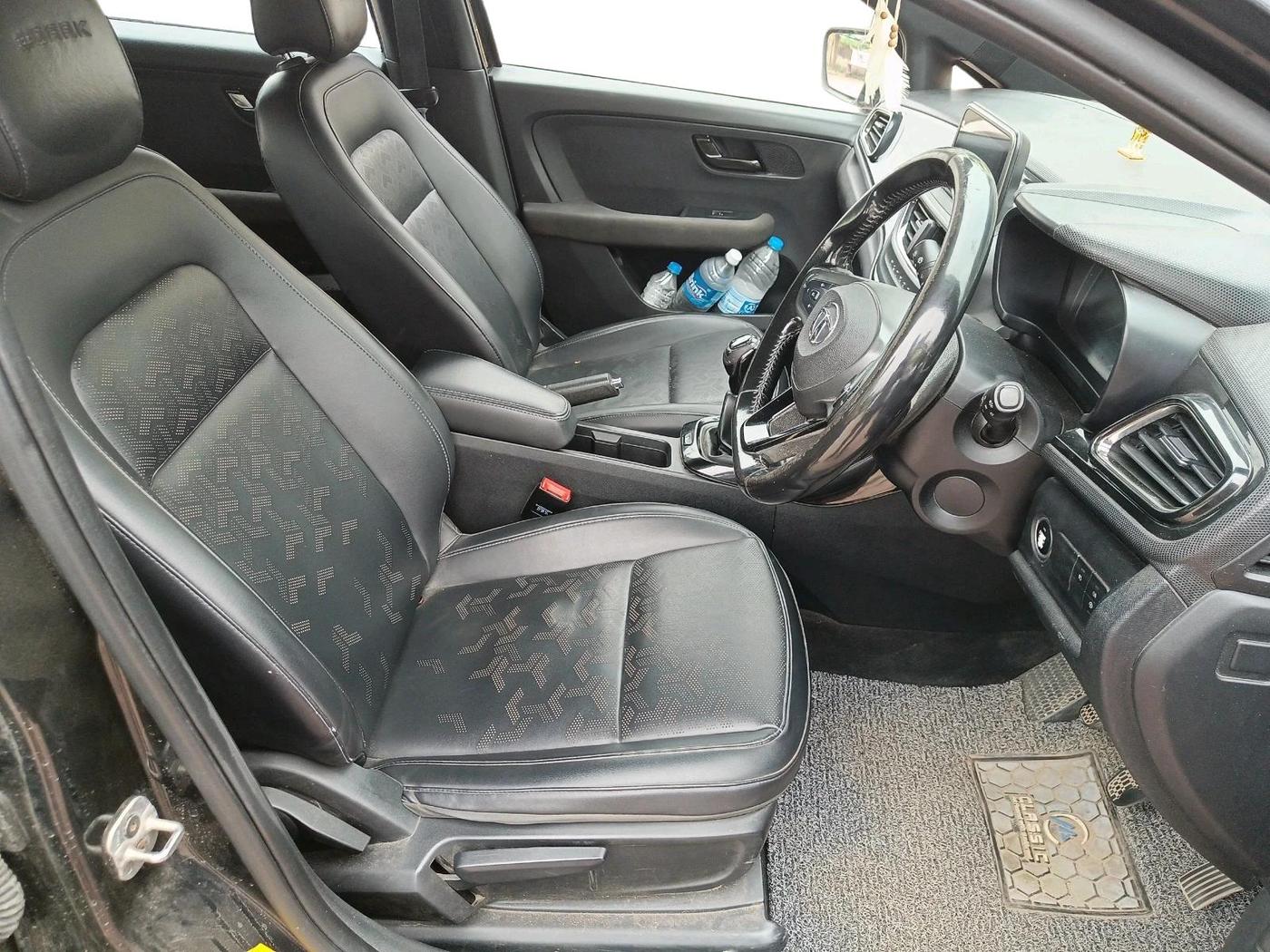 2021 Tata ALTROZ XZ PLUS PETROL DARK EDITION, Petrol, Manual, 1,01,434 km, interior