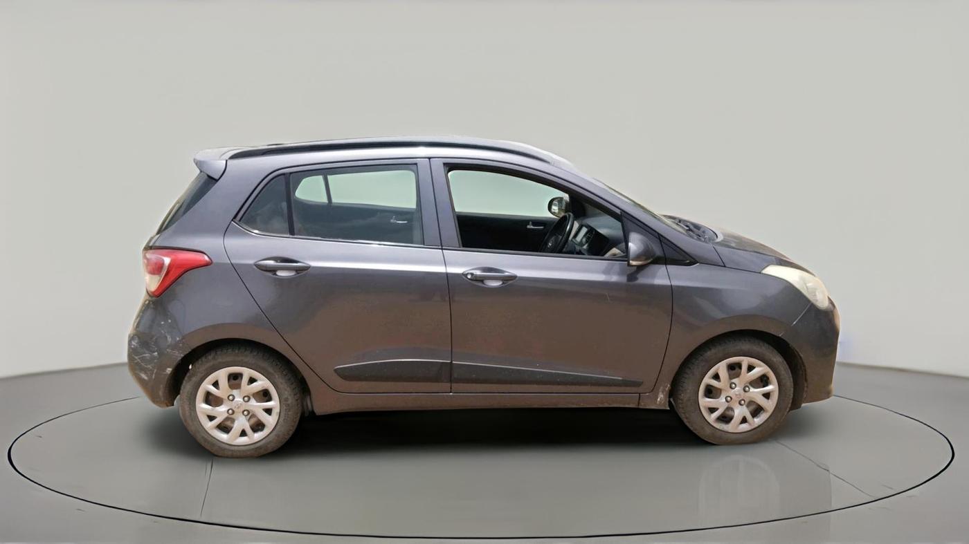 2018 Hyundai Grand i10 SPORTZ 1.2 KAPPA VTVT, CNG, Manual, 1,14,484 km, exterior