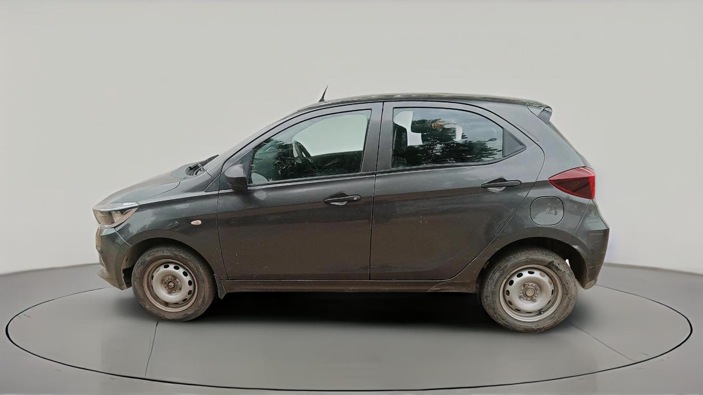 2023 Tata Tiago XM CNG, CNG, Manual, 1,12,429 km, exterior
