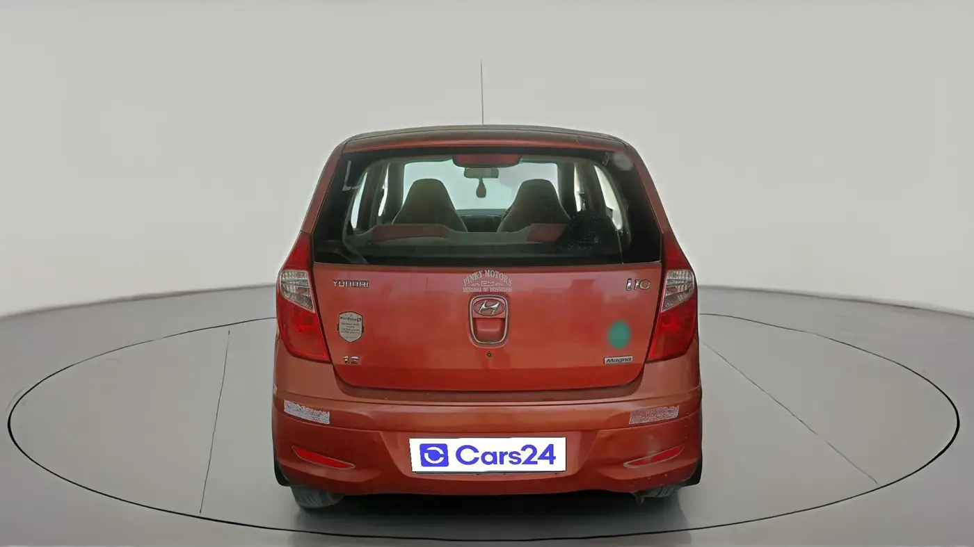 2011 Hyundai i10 MAGNA 1.2, CNG, Manual, 1,96,584 km, exterior