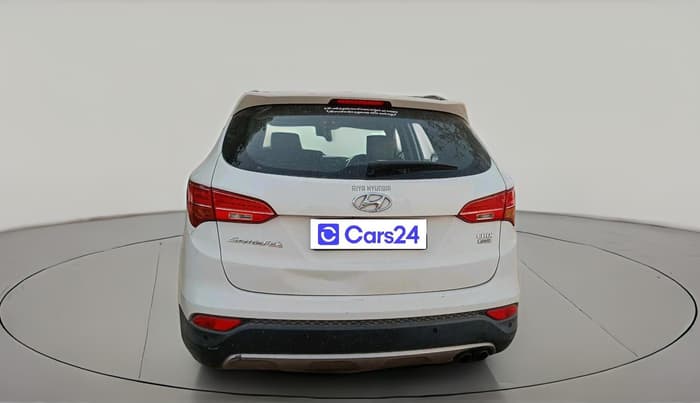 2014 Hyundai Santa Fe 4 WD AT, Diesel, Automatic, 2,92,905 km, exterior