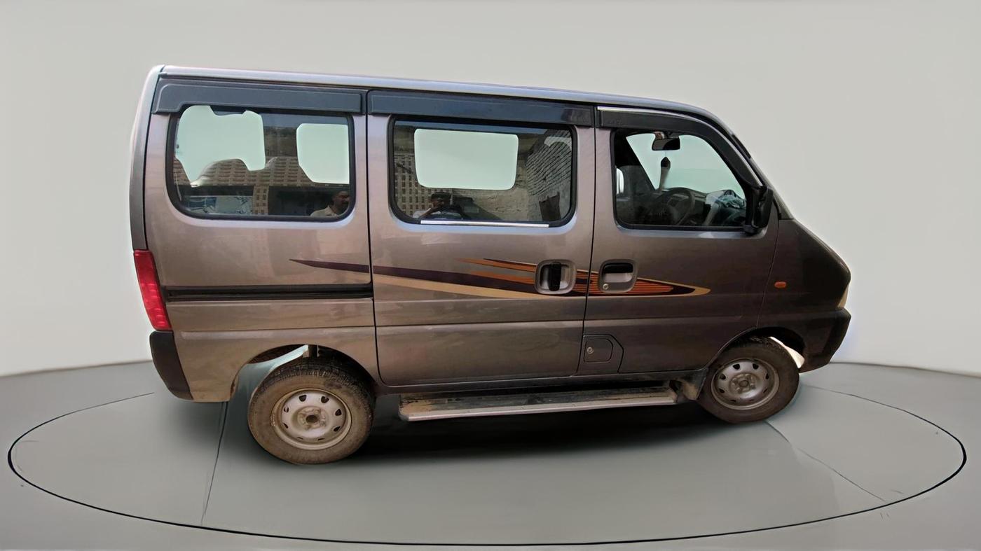 2022 Maruti Eeco 7 STR STD(O), Petrol, Manual, 25,094 km, exterior