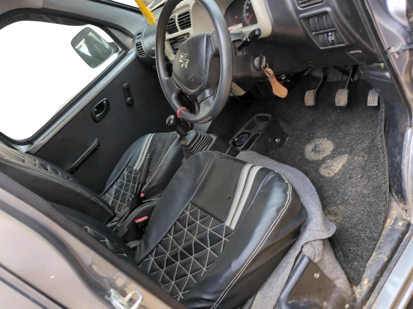 2022 Maruti Eeco 7 STR STD(O), Petrol, Manual, 25,094 km, interior