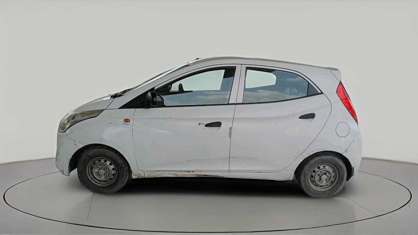 2016 Hyundai Eon ERA +, CNG, Manual, 1,89,739 km, exterior
